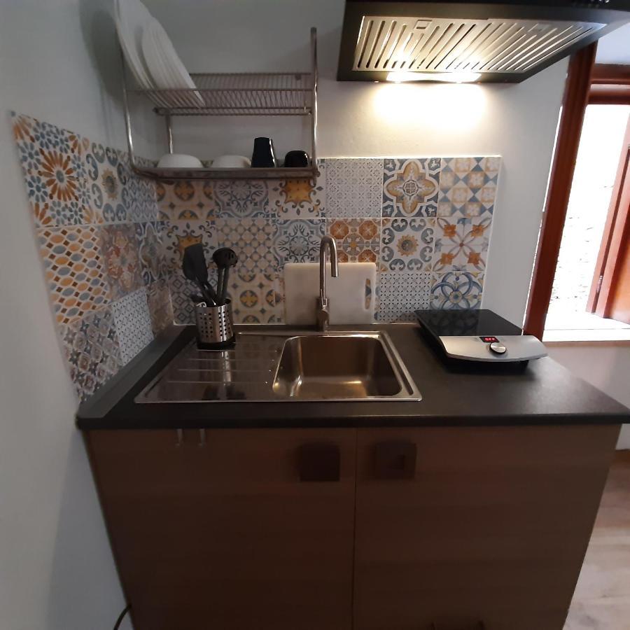 Ferienwohnung A Casa Di Carla Sonnino Exterior foto
